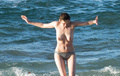 Marion Cotillard topless in the Canary Island (5/16)