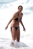 Heidi Klum oops in Honolulu (03/2013)