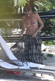 Heidi Klum topless in Mexico (4/2014)