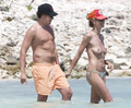 Heidi Klum topless in Mexico (4/2014)