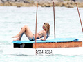 Heidi Klum - topless in Mexico 2 (4/2014)