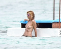 Heidi Klum - topless in Mexico 2 (4/2014)