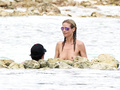 Heidi Klum - topless in Mexico 2 (4/2014)