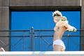 Miley Cyrus topless in Sydney (10/2014)