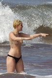Miley Cyrus topless on Hawaii (01/2015)