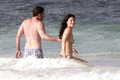 Jamie Murray topless at the beach in Mexico (7/2014)