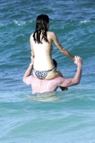 Jamie Murray topless at the beach in Mexico (7/2014)