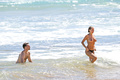 Lara Bingle sunbathing topless in Hawaii (8/2014), p. 2