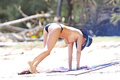 Lara Bingle sunbathing topless in Hawaii (8/2014), p. 1