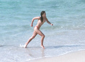 Elizabeth Hurley - topless in The Caribbean (6/2000)