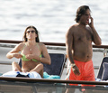 Elizabeth Hurley - sunbath in Capri, Italy (7/2005)