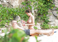 Kelly Brook sunbathing topless in St. Bart’s (11/2005)