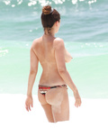 Kelly Brook topless sunbathing in Cancun (6/2013)