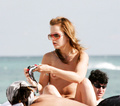 Mena Suvari sunbath topless in Miami Beach (1/2007)