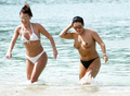 Jessie Wallace topless in Carribean (5/2007)
