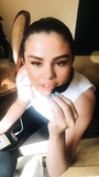 Selena Gomez gets sexy for magazine