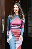 Olivia Munn goes braless publicly