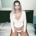 Kim Kardashian feet and nude pics