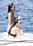 Zoe Saldana topless in Sardinia (8/2021)