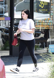 Ariel Winter suffers nip slip in public