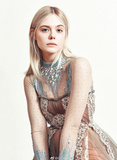 Elle Fanning goes sexy and topless