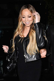 Mariah Carey stuns as cleavage erupts