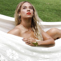 Beyonce Knowles shared some tasteful nude photos