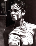 Halle Berry unseen topless photos