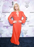 Jane Krakowski at 2019 Fragrance Foundation Awards in New York City - June 05,