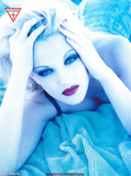 Drew Barrymore sexy for Guess Jeans ads