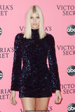 Blonde Devon Windsor long sexy legs at VS event