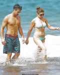 Danielle Fishel cleavage in a bikini at a beach in Hawaii, October 2013