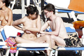 Daisy Lowe changing on the beach shows her nude boos