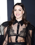 Aubrey Plaza at Jojo rabbit premiere in Los Angeles - October 15, 2019