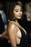 Amandla Stenberg sideboob and cleavage photos