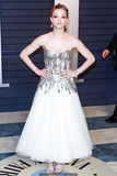 Amanda Seyfried at 2019 Vanity Fair Oscar Party in Beverly Hills - February 24,