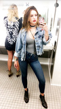 Bella Thorne Sexy (23 Photos)