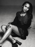Zoe Kravitz Topless (6 Photos)