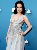 Dita Von Teese Cleavage (9 Photos)