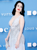 Dita Von Teese Cleavage (9 Photos)