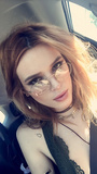 Bella Thorne Sexy (6 Photos + 5 Videos)