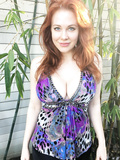 Maitland Ward Cleavage (12 Photos)