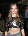 Tove Lo Braless (6 Photos)