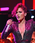 Jennifer Lopez Cleavage (12 Photos)