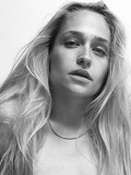 Jemima Kirke Topless (5 Photos)