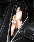 Ariel Winter Cleavage & Upskirt (59 Photos)