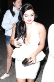 Ariel Winter Cleavage & Upskirt (59 Photos)