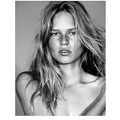 Anna Ewers Ass (3 Photos)