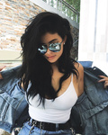 Kylie Jenner Sexy (8 Photos)