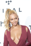 Beyonce Cleavage (31 Photos)
